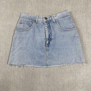 Vintage Guess Skirt Womens 29 Light Wash Denim Raw Hem Mini Made USA 80s